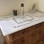 La Begude - Boutique Luxury Couette-café
