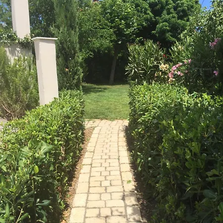 La Begude - Boutique Luxury