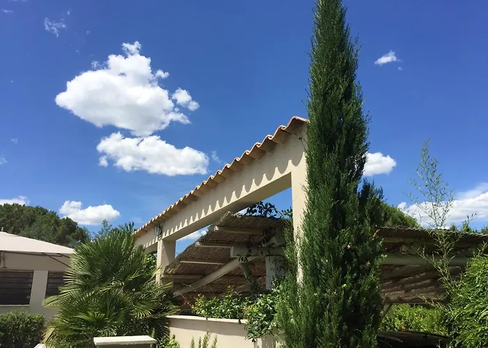 La Begude - Boutique Luxury Couette-café 4*